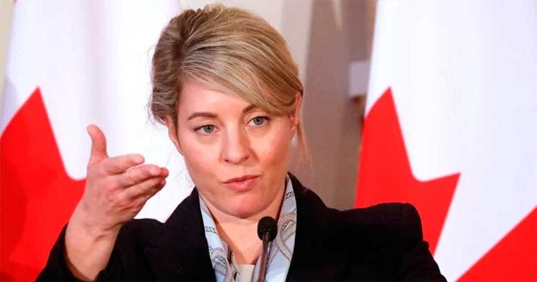 Mélanie Joly