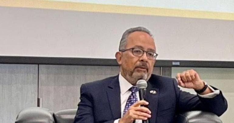 no redadas masivas Los Angeles consul