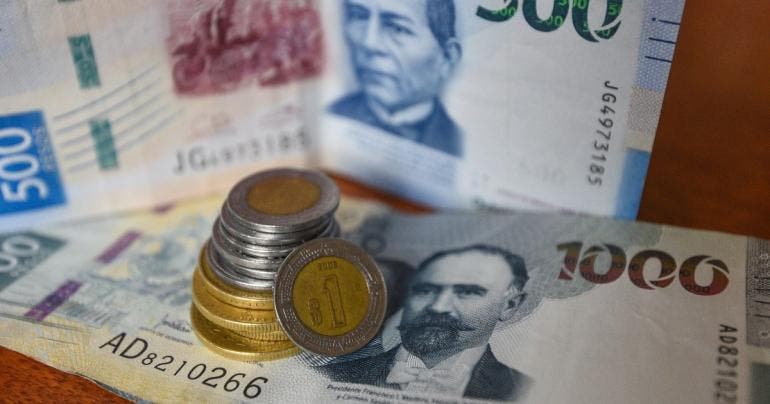 peso gana terreno dolar Trump