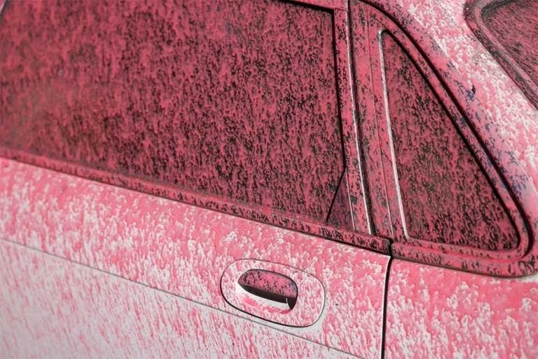 ¿Qué es el polvo rosa usado en Los Ángeles contra los incendios? (EFE)
