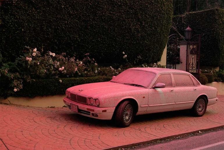 ¿Qué es el polvo rosa usado en Los Ángeles contra los incendios? (EFE)