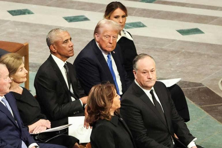 ¿Ahora son amigos? Obama y Trump dejan a un lado diferencias en funeral de Estado de Jimmy Carter (EFE)