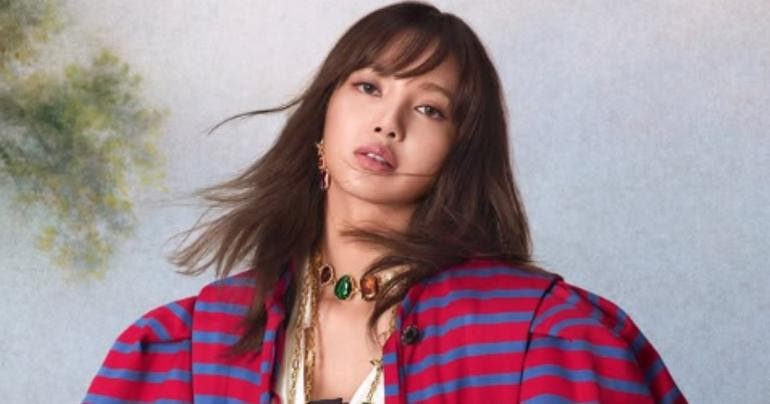 Lisa BLACKPINK
