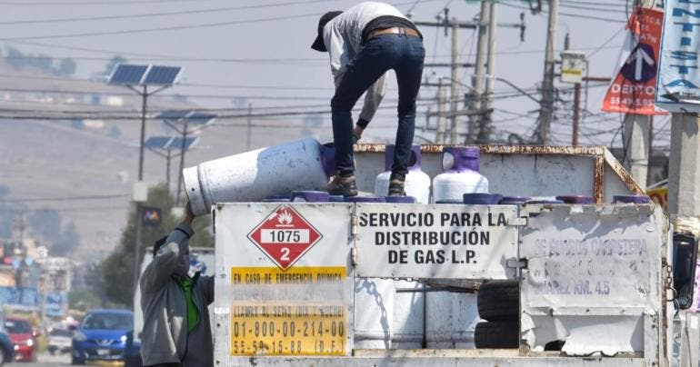 Advierten gaseros sobre suspensión de servicio en CDMX y Edomex
