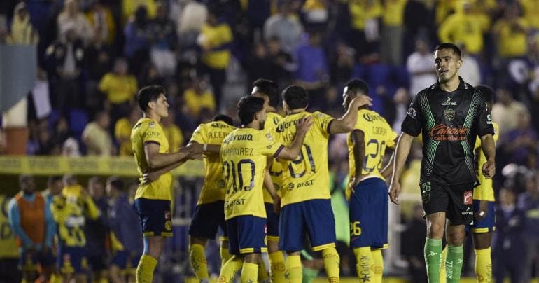 América