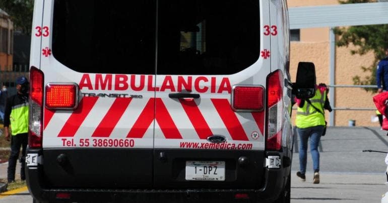 Evacúan primaria en Angostura, Sinaloa, por fuga de gas amoníaco