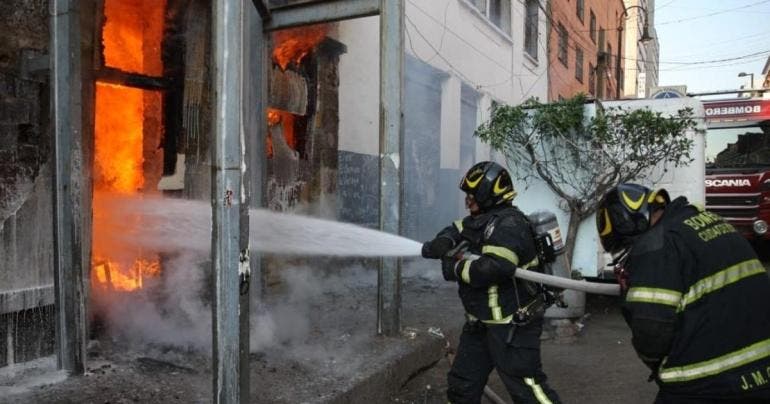 incendio edificio colonia Centro CDMX