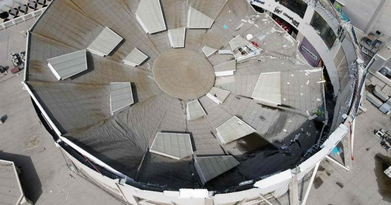 FOTOS | Al menos seis muertos tras desplome de techo en centro comercial de Perú