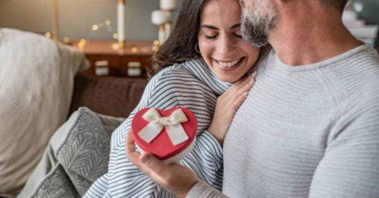 SSC advierte sobre fraude virtual “Sugar Daddy - Mommy” en el Día del Amor y la Amistad