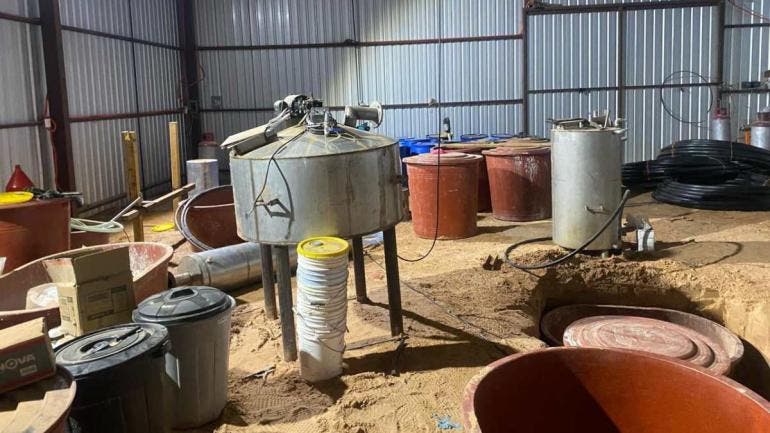 Aseguran laboratorio clandestino en Sonora y detienen a nueve personas