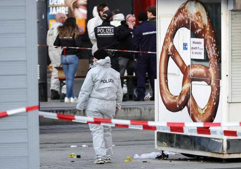 Suman dos muertos por atropello masivo en Alemania (EFE)