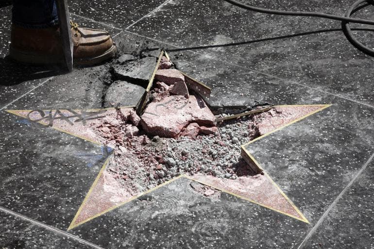 Hollywood 