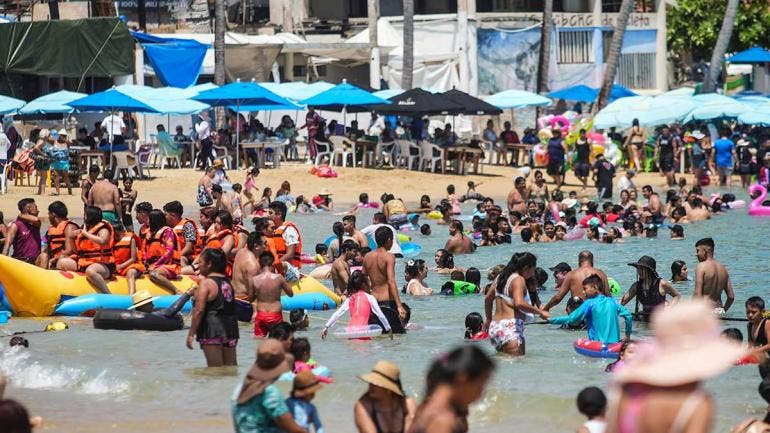 Los turistas volvieron a Acapulco