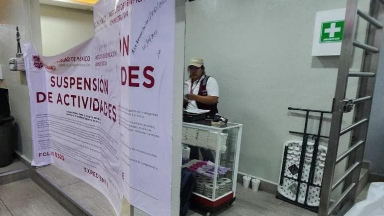 suspenden banos camaras Plaza San Cosme Invea