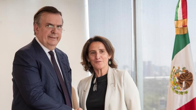 Teresa Ribera reune Ebrard