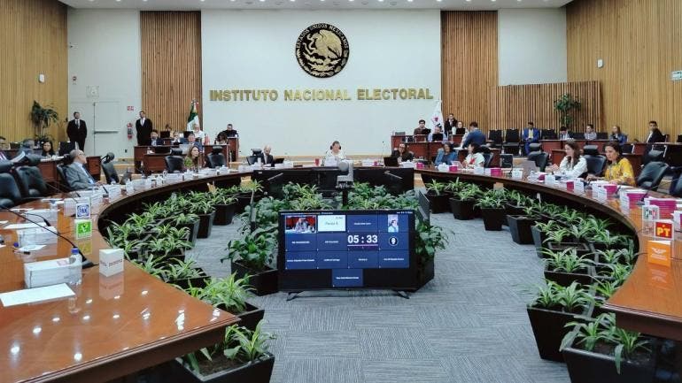 abre INE micrositio denunciar candidaturas judiciales