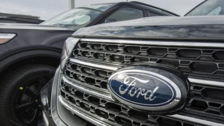 Ford sube 40 mil pesos autos Mexico aranceles Trump