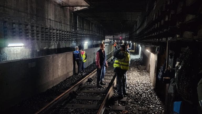metro