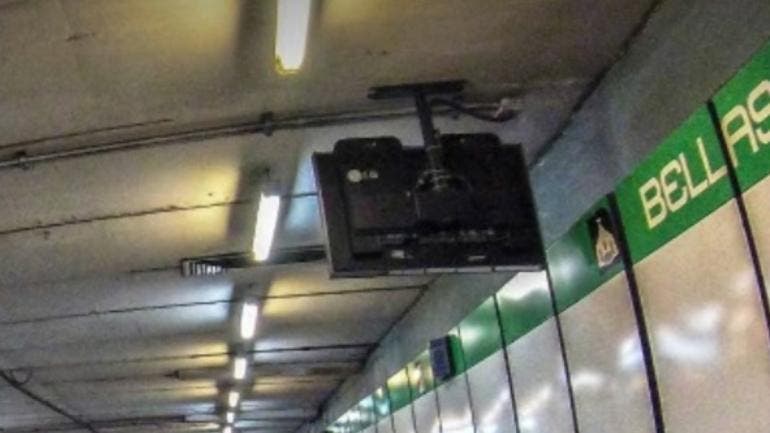 hallan cuerpo zona vias Metro Bellas Artes