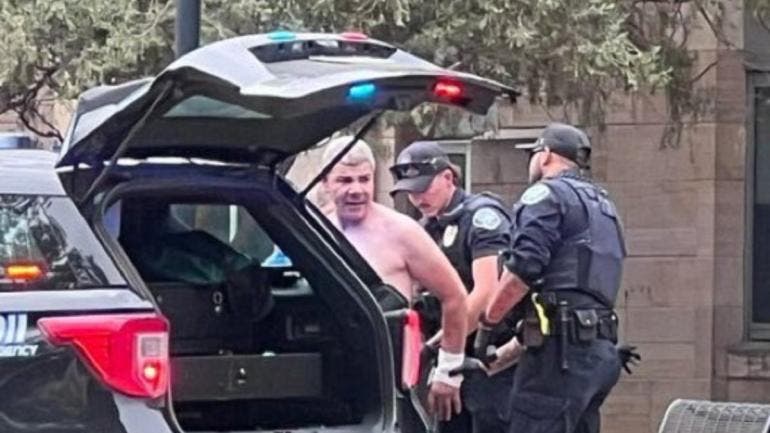 hombre prende fuego Colorado judios