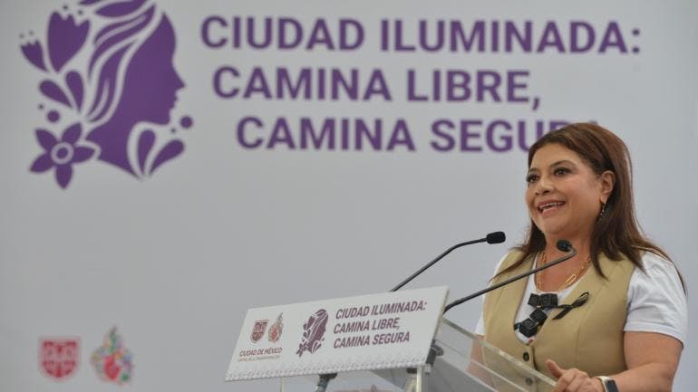 lanza Brugada ciudad iluminada