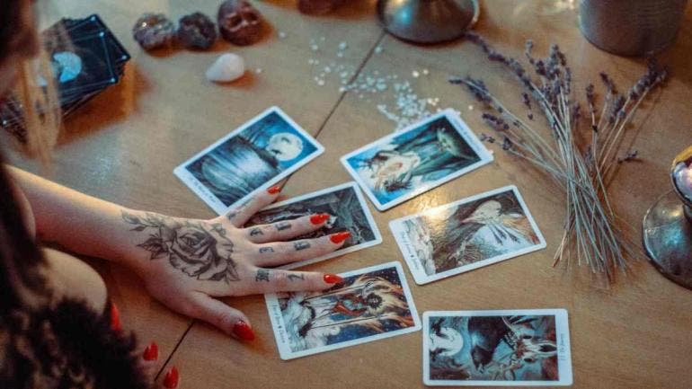 ¿Lecturas de tarot con ChatGPT Aquí te explicamos cómo hacerlo