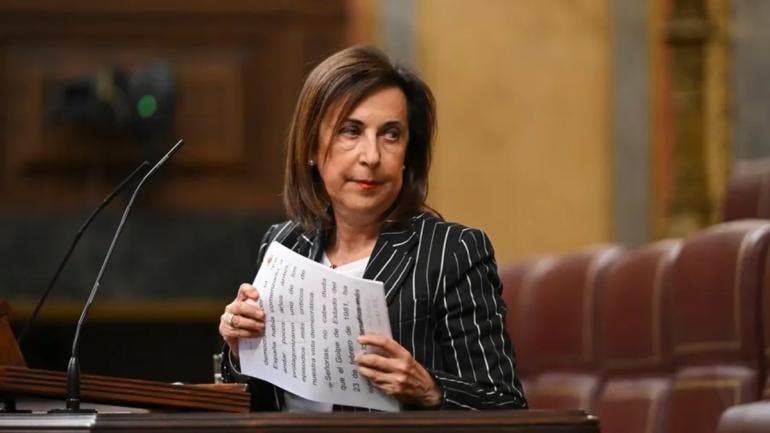 Margarita Robles Espana pide Trump no dar consejos acabar guerra Gaza Ucrania