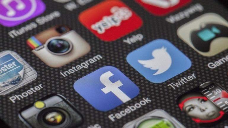 redes sociales crecen principal fuente informacion Mexico