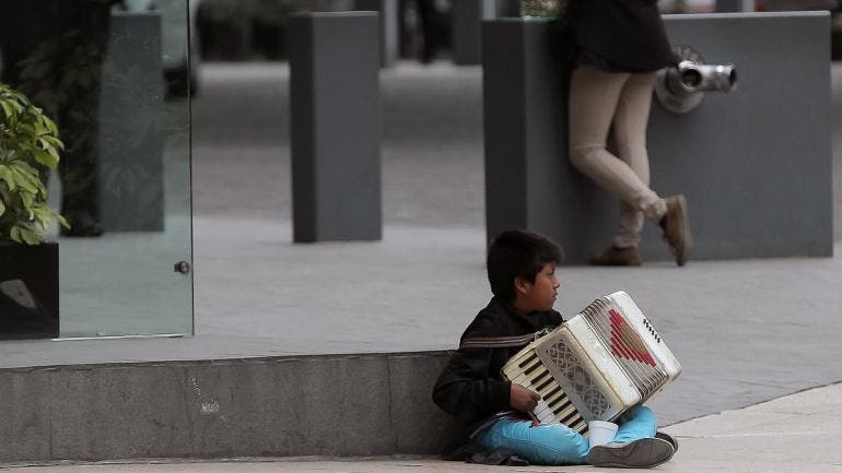 asume Inegi funciones Coneval medir pobreza