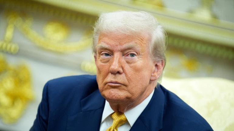 ataca Trump Obama desviar caso Epstein