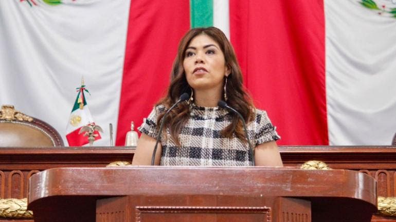 presenta PAN CDMX Ley Karla