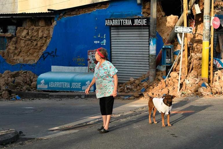 Por fuertes sismos, reportan 2 muertos y casas dañadas en Guatemala (Fotos: EFE)