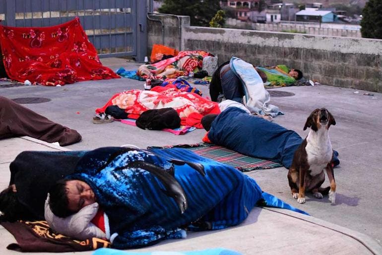 Por fuertes sismos, reportan 2 muertos y casas dañadas en Guatemala (Fotos: EFE)