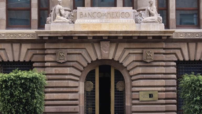 Banxico reduce 7 punto 75 tasa interes