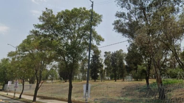 cae hombre quemar cables electronicos para extraer Chinam Pac de Juarez