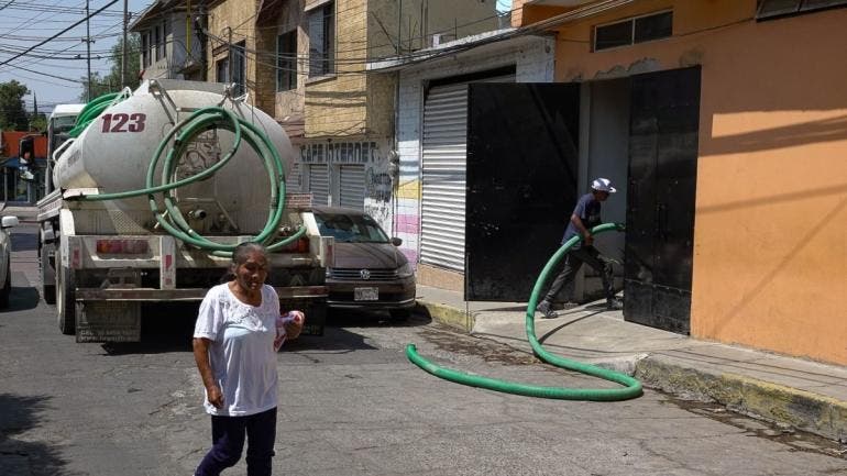 corte agua Iztacalco Iztapalapa 17 agosto