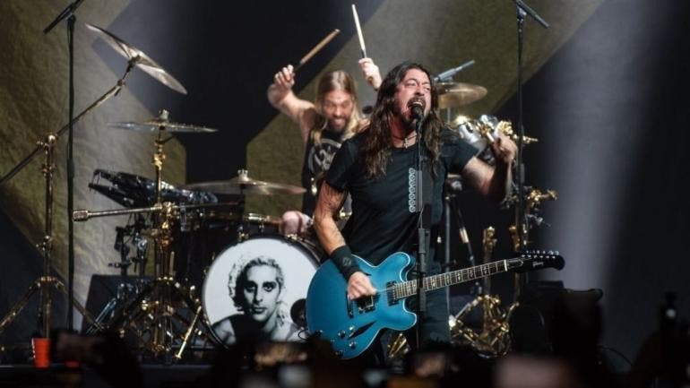 foo-fighters-rock.jpg