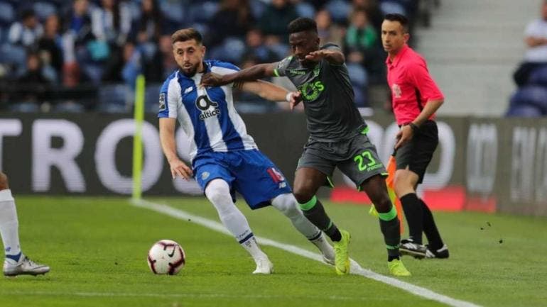 Héctor Herrera se despide del Porto anotando un golazo