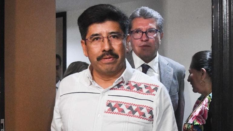 Hugo Aguilar propone reducir salario SCJN