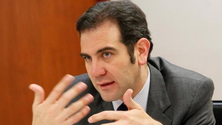 INE ordena a AMLO evitar hablar de elecciones durante ‘Las Mañaneras’