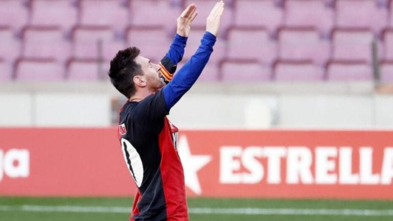 Confirmada tarjeta a Messi por quitarse camiseta y homenajear a Maradona
