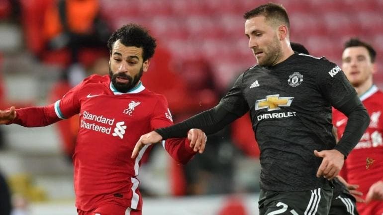 Manchester United mantiene liderato tras empatar ante Liverpool