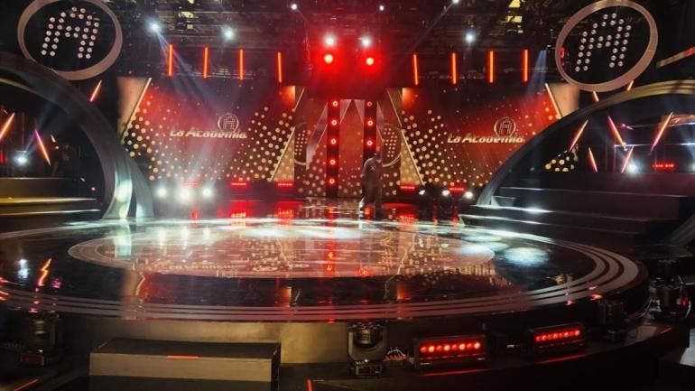 Polémica pelea en La Academia entre Lolita Cortés y Alexander Acha