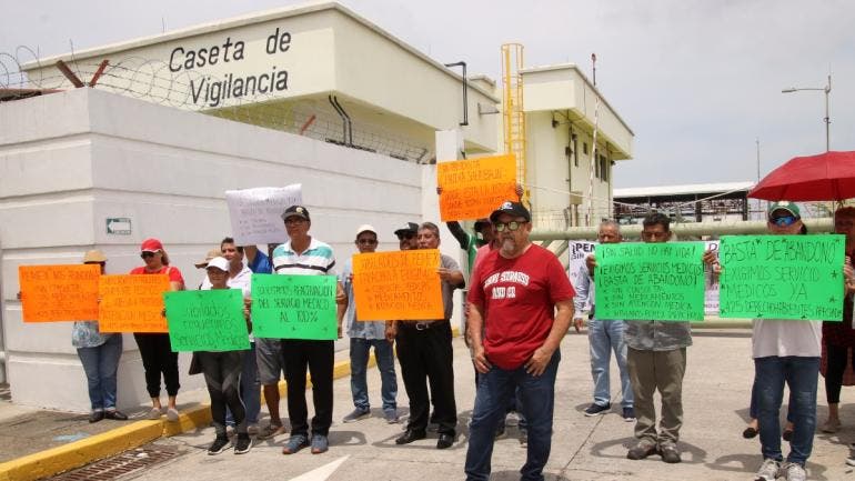 protesta jubilados Pemex agudiza falta combustible Chiapas