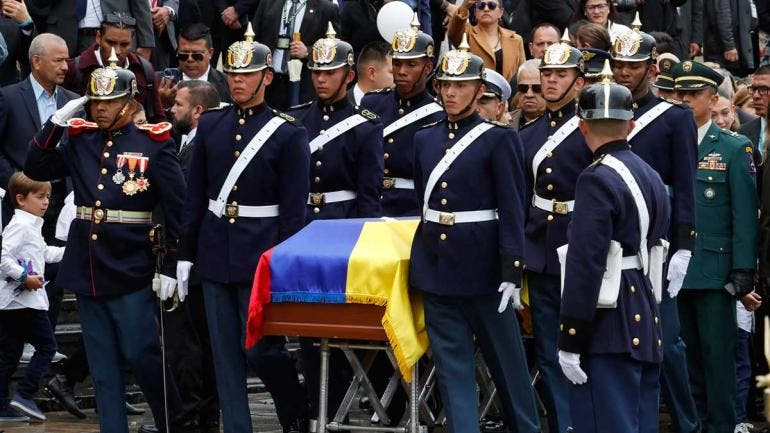 Cortejo fúnebre de Miguel Uribe Turbay