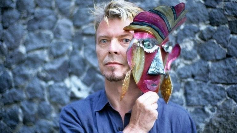 Warner Music compra el catálogo de canciones de David Bowie