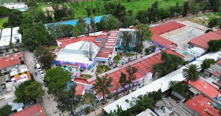 Las Utopías fueron creadas como Unidades de Transformación y Organización para la Inclusión y la Armonía Social durante la gestión de Brugada en Iztapalapa .