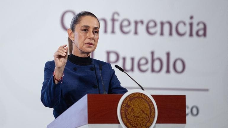 descarta Sheinbaum debate Gustavo Petro.jpg