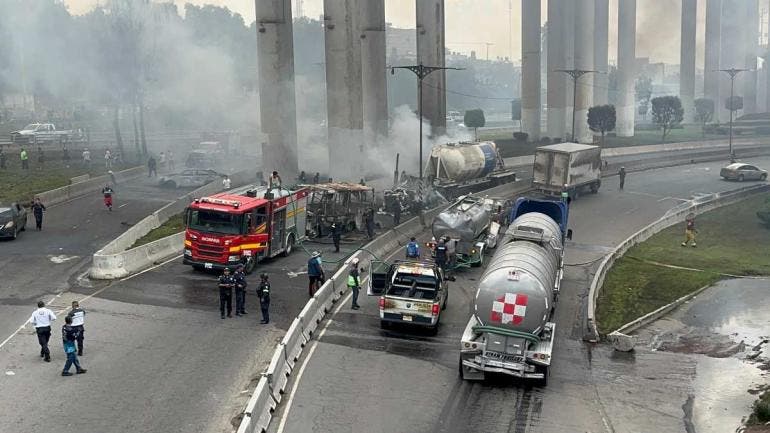 Explosión de pipa