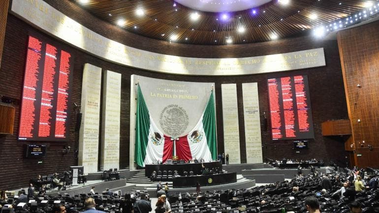 modifican diputados Ley Aduanera.jpg